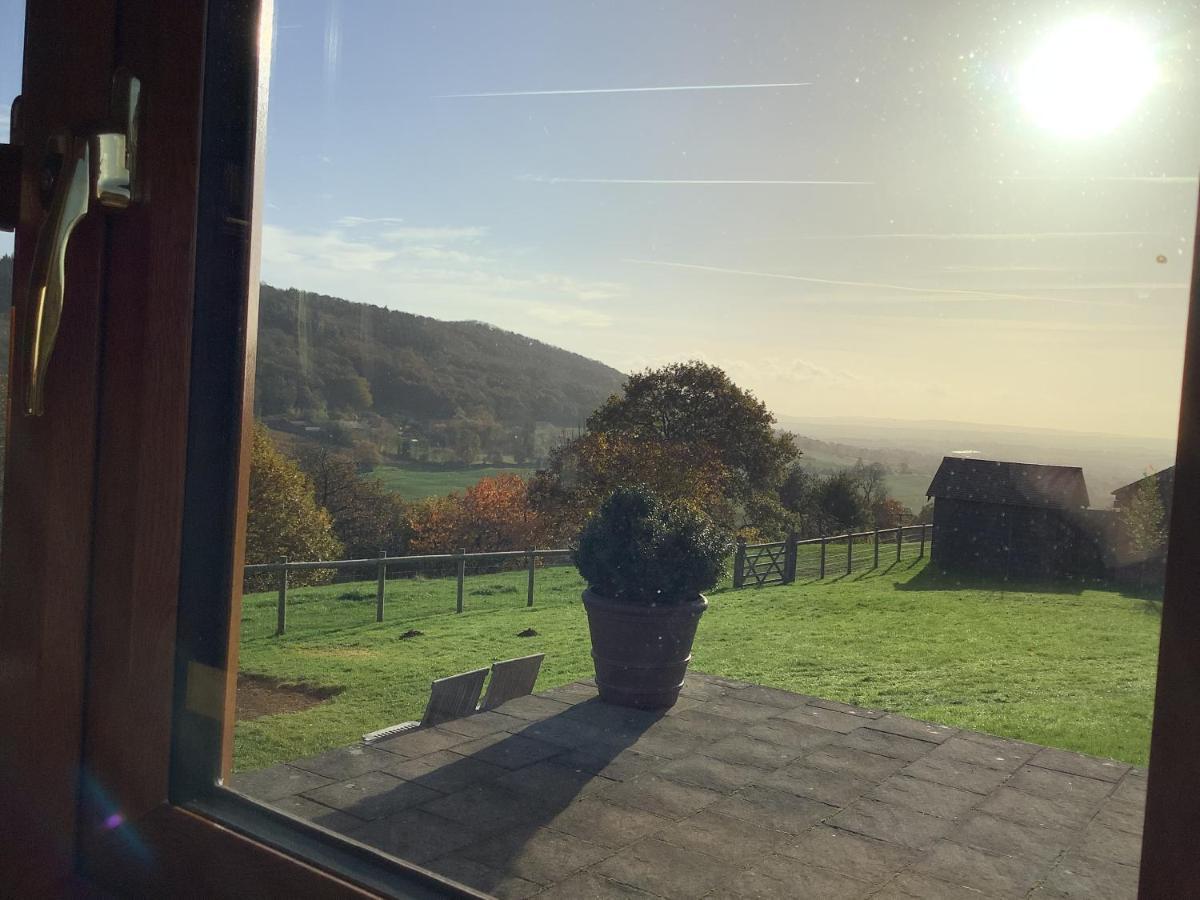 Woodcutters Barn, Overlooking Ledbury & Malvern Hills Dış mekan fotoğraf
